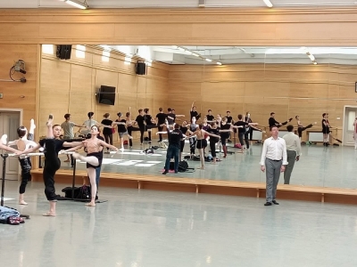Артисты театра оперы и балета им. Э. Сапаева впервые выступят на сцене ГАБТ в Москве