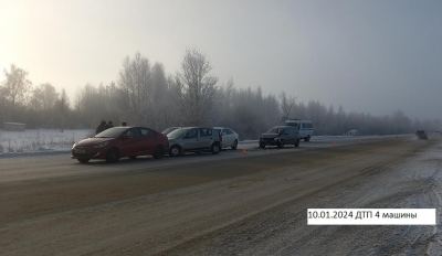 Четыре автомобиля столкнулись на Сернурском тракте в Марий Эл