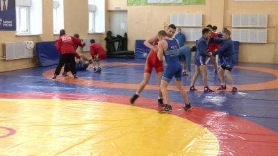 Юрий Зайцев посетил училище олимпийского резерва Марий Эл