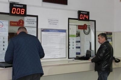 В Марий Эл водителям напомнили о продлении срока действия водительских прав