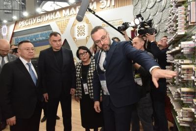 Руководитель Минстроя России оценил успехи и перспективы строительной отрасли Марий Эл