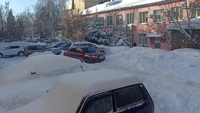 Жителям Марий Эл напомнили, куда обращаться, чтобы вывезли снег
