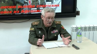В Йошкар-Оле студенты-историки встретились с ветераном войны в Афганистане