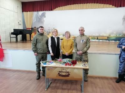 В школе №19 Йошкар-Олы открыли «Парту героя»