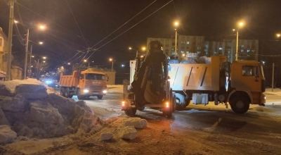 С улиц Йошкар-Олы в этом сезоне вывезли уже 310 кубов снега