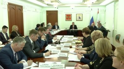 В правительстве Марий Эл обсудили перспективы развития региона в рамках послания президента страны