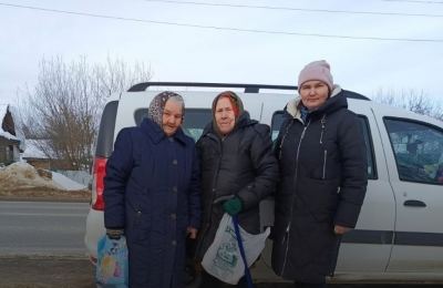 С начала года мобильные бригады доставили в больницы более 400 сельских пенсионеров