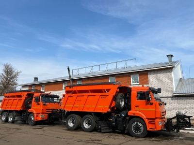 В Йошкар-Олу прибыла вторая комбинированная дорожная машина