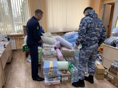 В Марий Эл судебные приставы собрали гуманитарную помощь жителям Оренбуржья