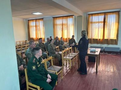 В Марий Эл военнослужащим рассказали о вреде наркотиков