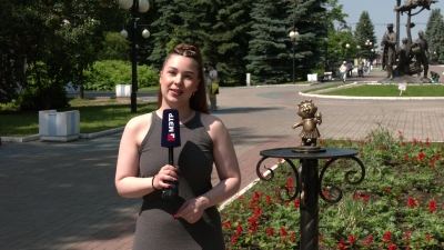Котосемья на улицах Йошкар-Олы: чего просить у маленьких фигурок?