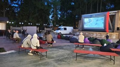 Йошкаролинцев в будний день приглашают на кинопоказ под открытым небом