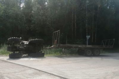 В Марий Эл тракториста доставили в больницу после ДТП