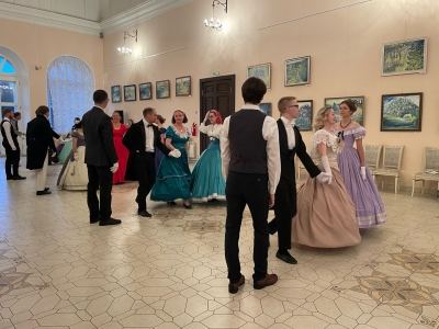 В Марий Эл в замке Шереметева состоялся летний бал