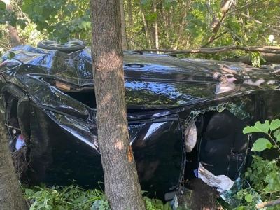 За выходные в Марий Эл двое водителей врезались в деревья