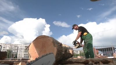 В Йошкар-Оле открылся Всероссийский фестиваль деревянной скульптуры «Легенды народа мари»
