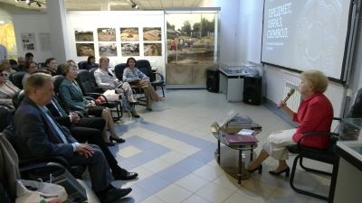Йошкаролинцам представили книгу марийских археологов «Предмет, образ, символ»