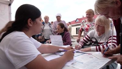 Йошкаролинцы продолжают проходить медицинское экспресс-обследование