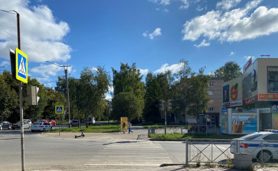 В Марий Эл электросамокатчик нарушил ПДД и попал под колеса автомобиля
