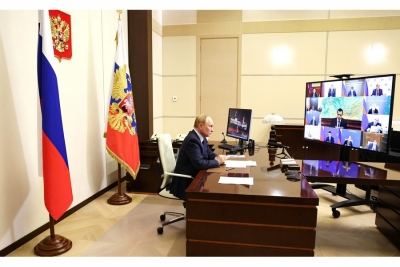 Глава Марий Эл принял участие в совещании с Владимиром Путиным
