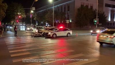 Сводка 112: казино в квартире; задушила мужа; ДТП с «Мерседесами»