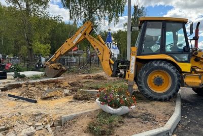 В Йошкар-Оле продолжается благоустройство Аллеи героев