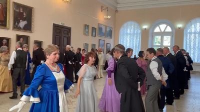 В замке Шереметева состоялся Серебряный бал