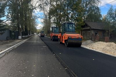 В Медведево обновили 11 автодорог в рамках нацпроекта