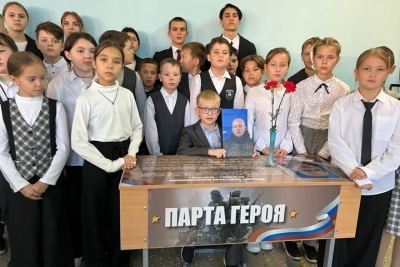 В школе Марий Эл появилась парта героя СВО