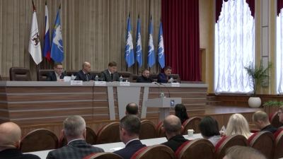 На сессии Горсобрания обсудили распределение дополнительных доходов бюджета Йошкар-Олы