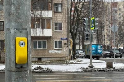 К середине декабря в Йошкар-Оле на Панфилова появится современный светофор