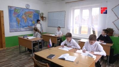 В Марий Эл более девяти тысяч семей получили выплату на приобретение школьной формы
