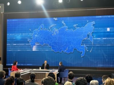 Владимир Путин: «Я стал меньше шутить и почти перестал смеяться»