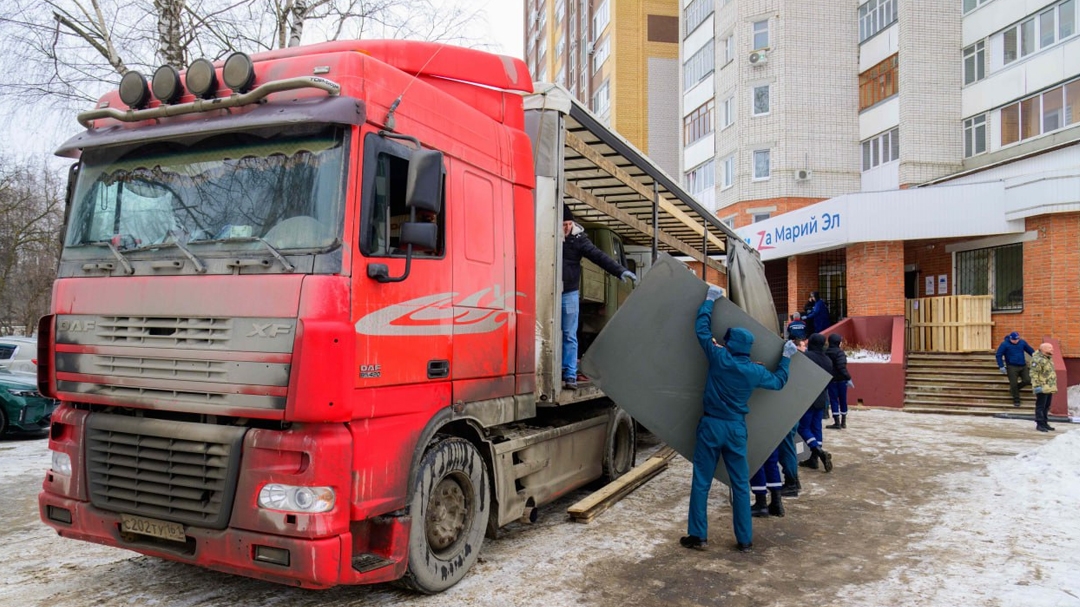 Из Марий Эл в зону СВО отправили автомобили, квадрокоптеры и генераторы