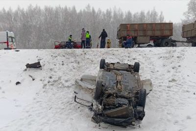 Утром на загородной автодороге в Марий Эл произошло смертельное ДТП