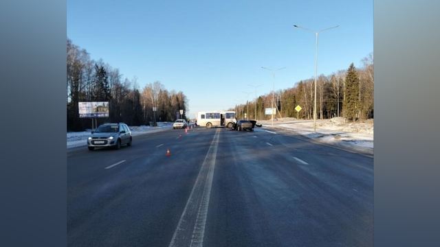 В Марий Эл произошло ДТП с автобусом: девять пассажиров получили травмы