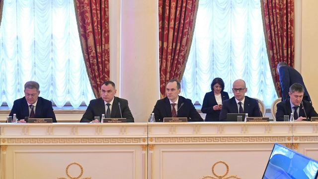 Юрий Зайцев принял участие в Совете при полпреде президента России в ПФО