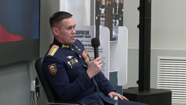 Марий Эл ТВ: Йошкар-Олаште Российын геройжо Анатолий Иванов дене вашлиймаш эртен