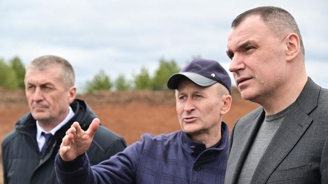 Глава Марий Эл оценил ход реконструкции моста через реку Немда