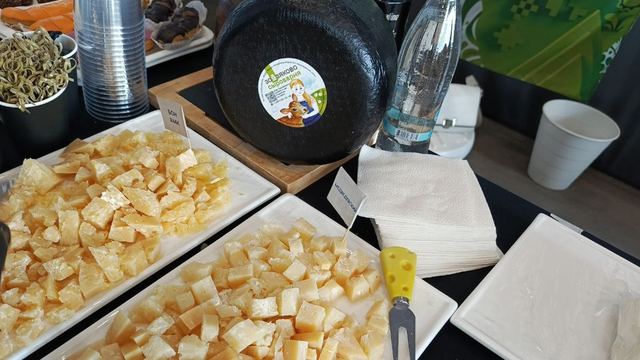 Фермерская продукция из Марий Эл представлена на конференции «Малому бизнесу – большую полку!»