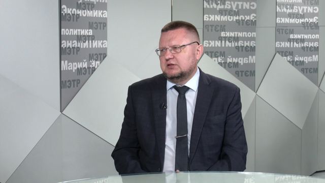 Дефицит специалистов в Марий Эл, ярмарки вакансий, работа для ветеранов СВО: интервью с Александром Лазаревым