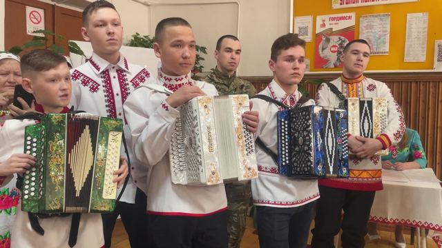 Самырык гармоньчо-влак коклаште икымше гана эртыше «Лач тиде омо…» фестиваль-конкурс гыч репортаж. 2 ужаш