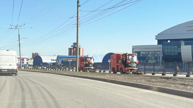 Новая техника поддерживает чистоту на улицах Йошкар-Олы