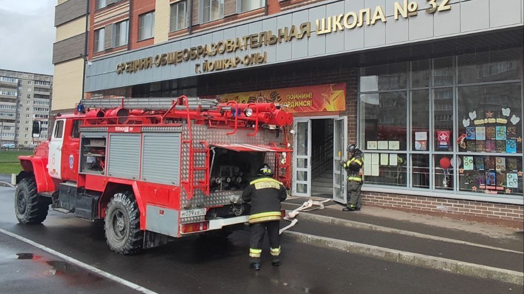 Глава Марий Эл поручил усилить безопасность в школах и детских лагерях