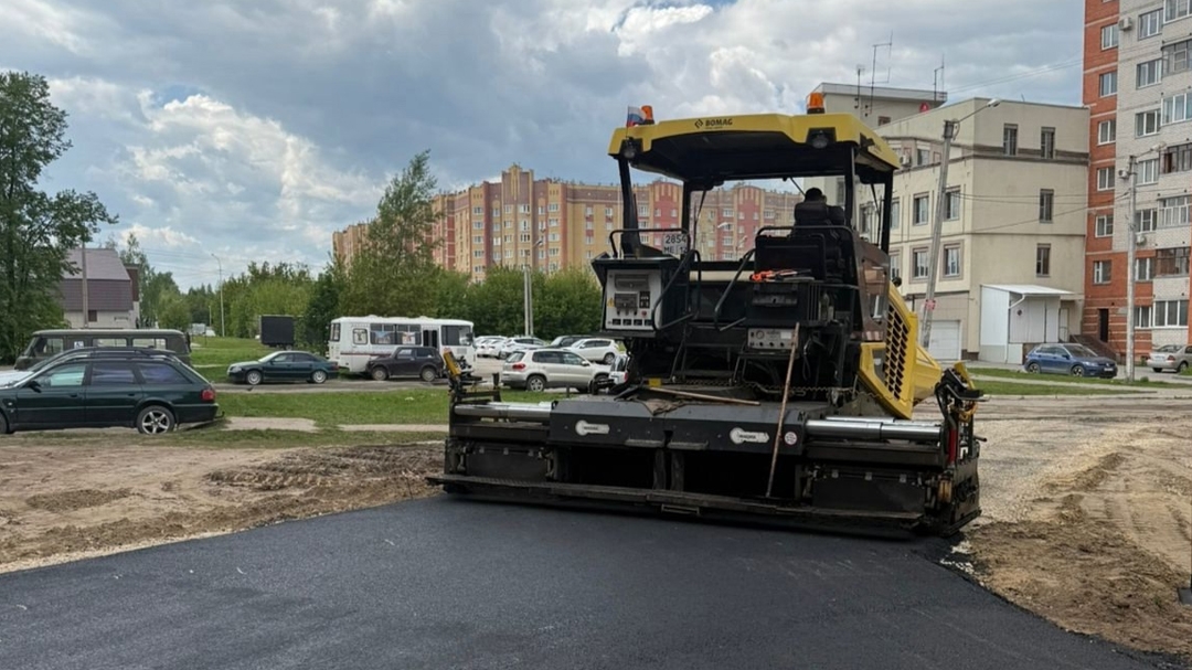 В Йошкар-Оле дороги, парки и скверы готовят к летнему сезону