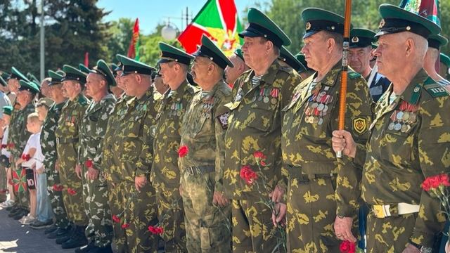В Йошкар-Оле почтили память воинов-пограничников