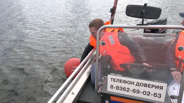 В Марий Эл судовладельцы подтвердили право на управление моторной лодкой