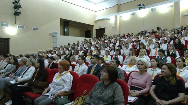 Марий Эл ТВ: Йошкар-Олаште йоча-влакым шуарыме шотышто директор-влакын советникышт эртыше идалыкым иктешленыт