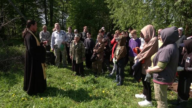 Марий Эл ТВ: Ф. Ушаков лӱмеш православий братстве Семёновко селасе тошто шӱгарлаште кугу субботникым эртарен