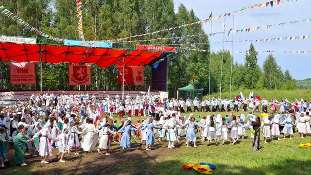В Марий Эл отметили праздник «Пеледӹш айо»
